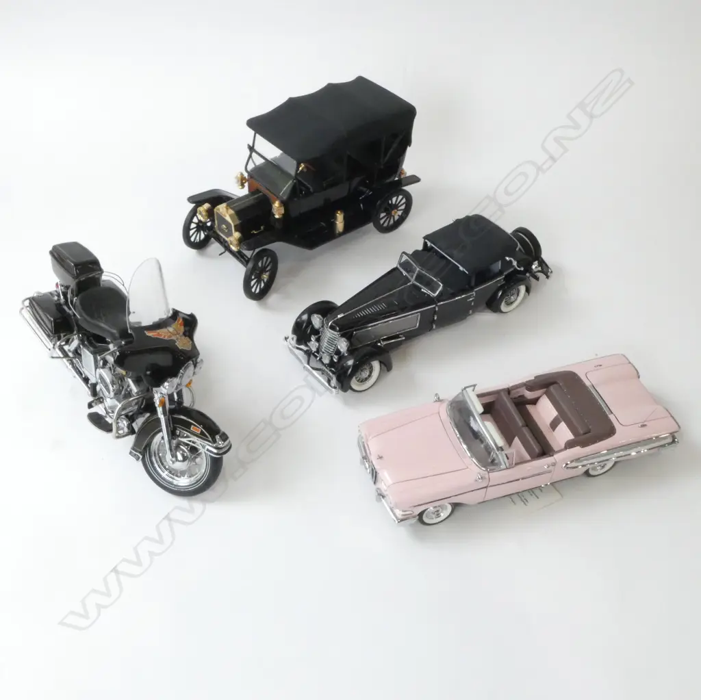 3 DIE CAST FRANKLIN MINT MODEL CARS L200 & HARLEY DAVIDSON L200MM Image 1++