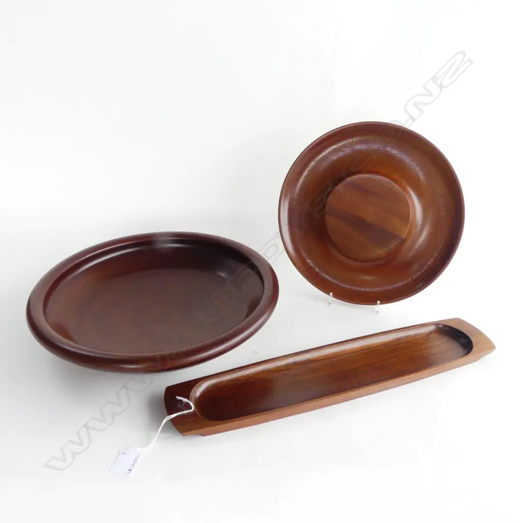 3 PCES N.Z. TIMBER WOODWARE; Largest Dia.360mm Image 1++