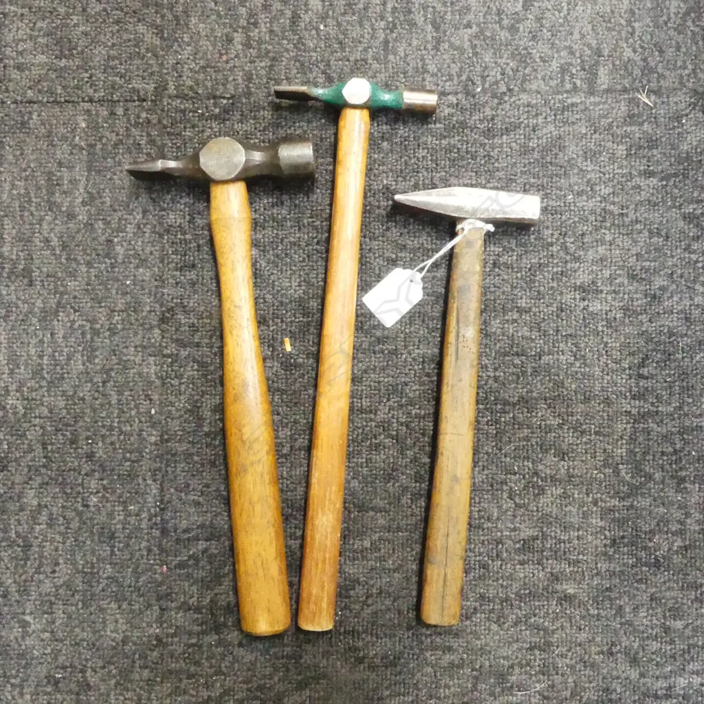 3 OLD HAMMERS; SOME ENGLISH, LARGEST L.325mm Image 1++