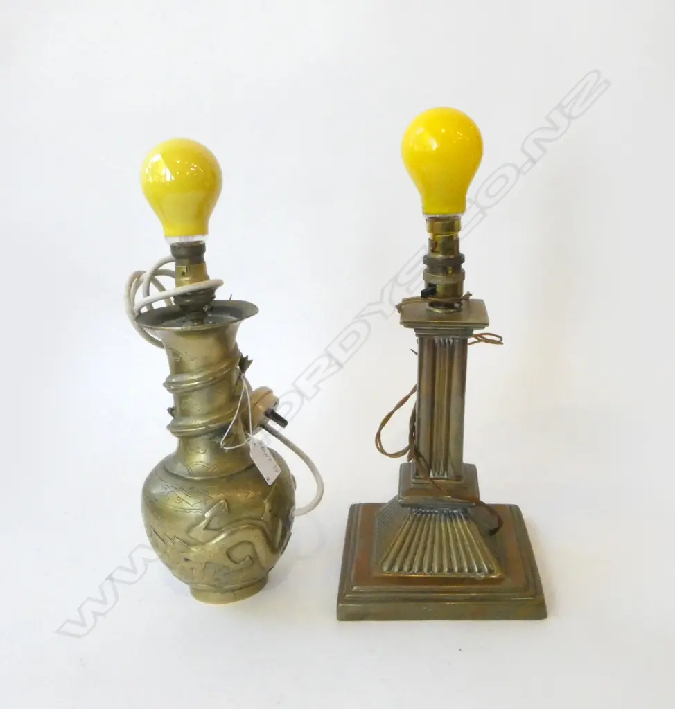 2 BRASS LAMP BASES Image 1++