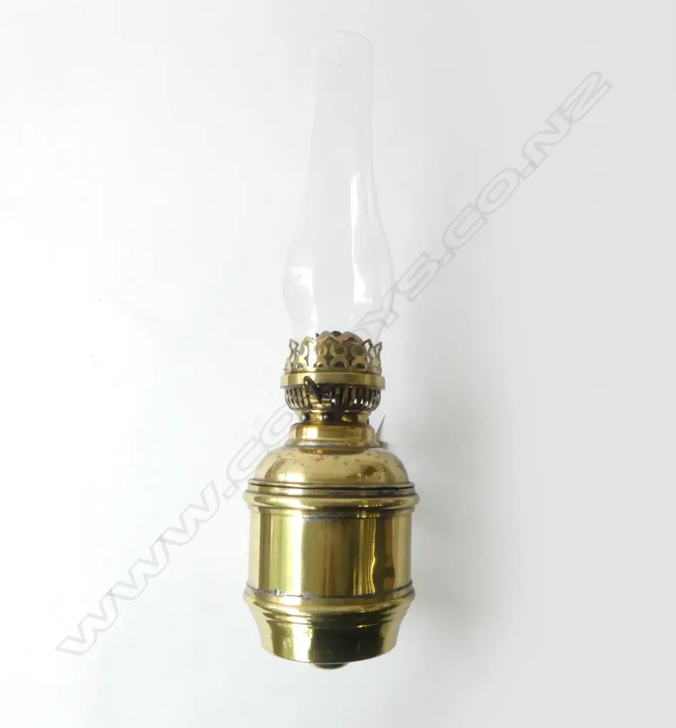 BRASS KEROSENE SCONCE H.440mm Image 1++