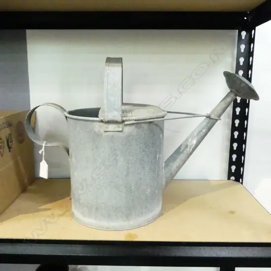 WATERING CAN H.295mm