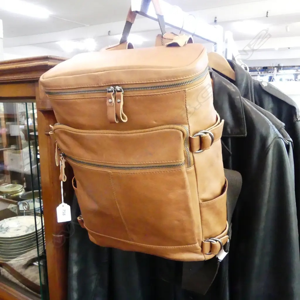 LEATHER BAG H.400mm Image 1++