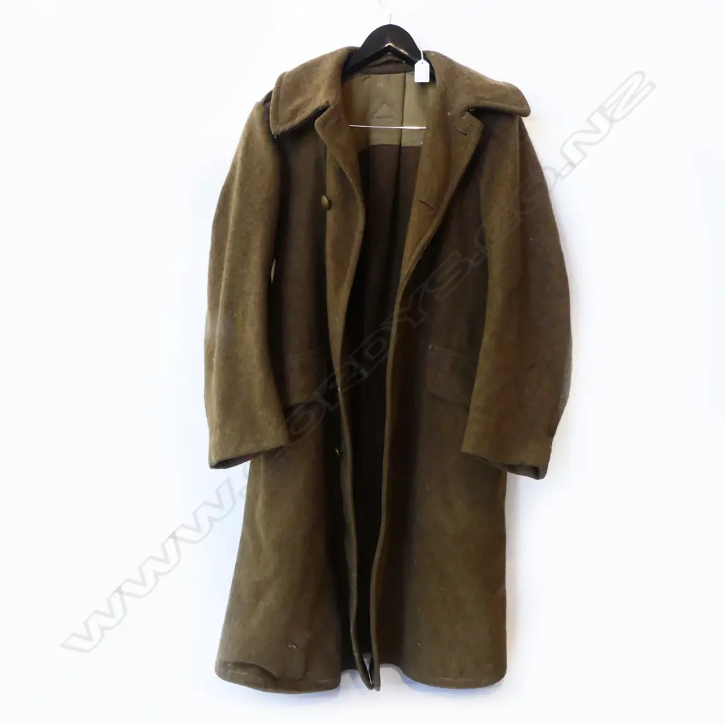 NZ WWII WOOL COAT JUN 1941 Image 1++