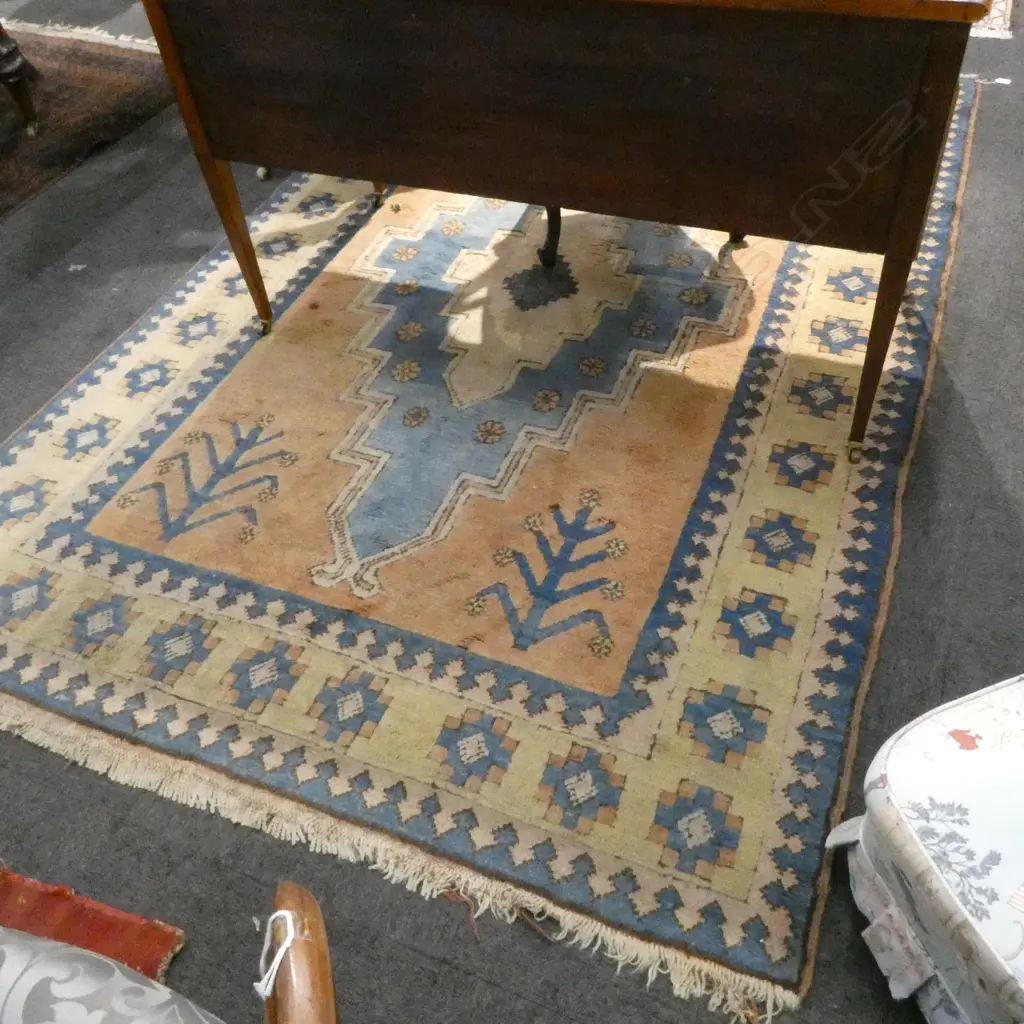 HAND KNOTTED WOOL PILE RUG 2440x1630mm Image 1++