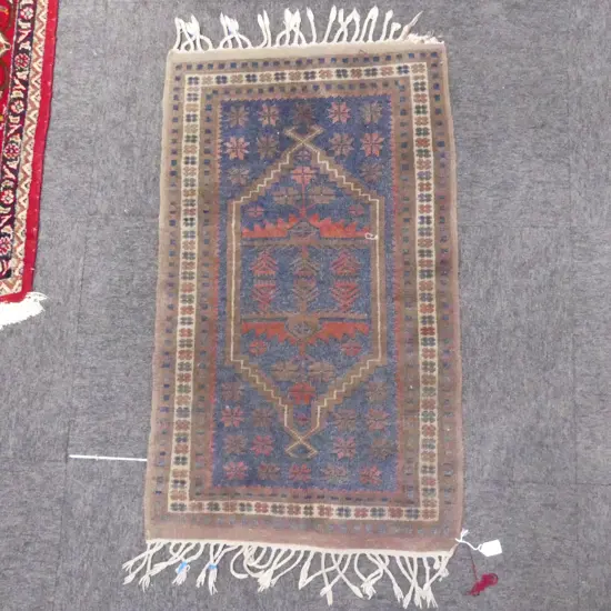 HAND KNOTTED ALL WOOL RUG 1000x600mm