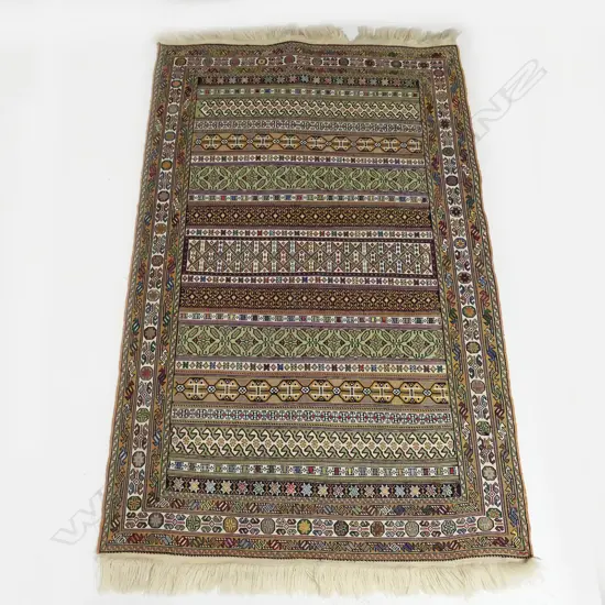 FINELY WOVEN KILIM RUG, 1020 x 1700mm