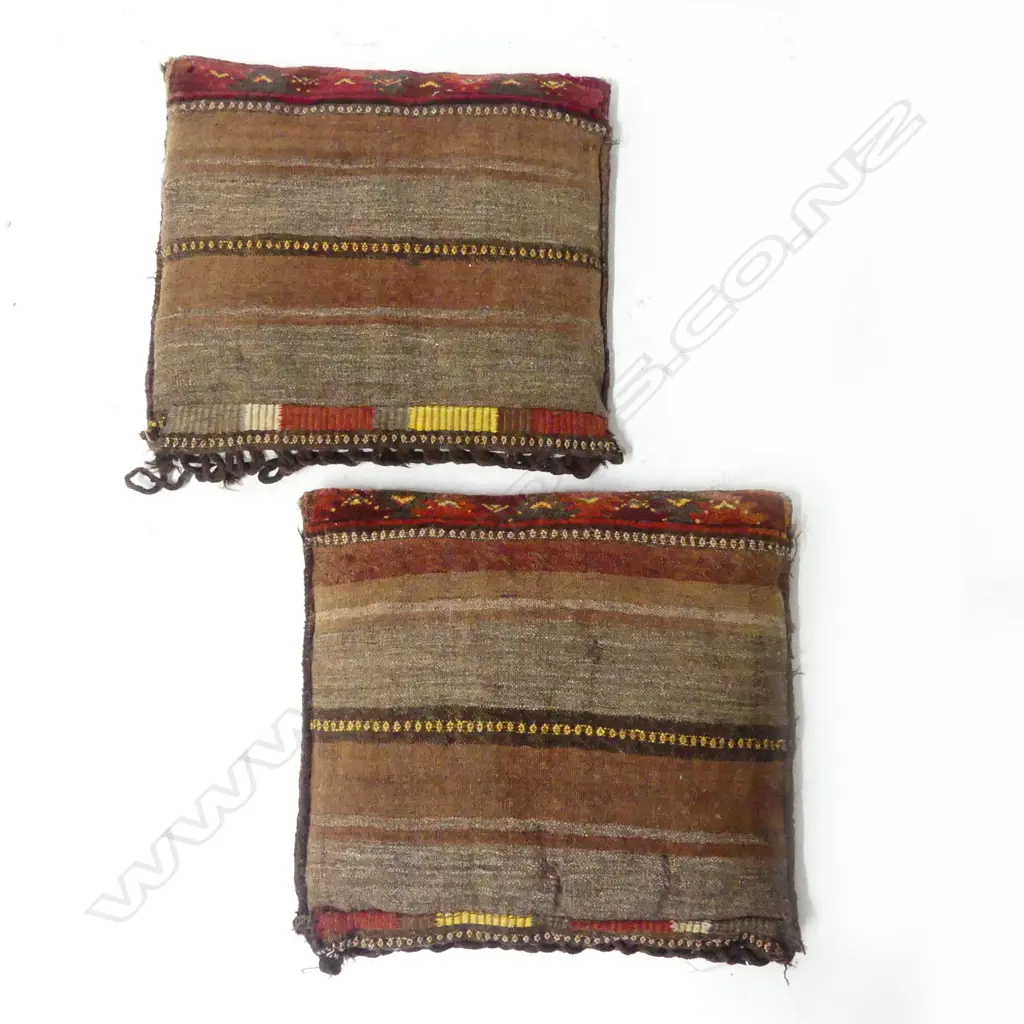 PR HAND KNOTTED RUG CUSHIONS 500x550mm Image 1++