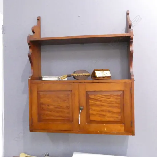 MOTTLED KAURI EDWARDIAN WALL SHELF CABINET H820 L560MM