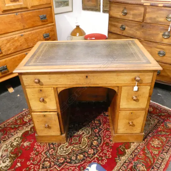 LEATHER TOP DESK 960x600x750mm