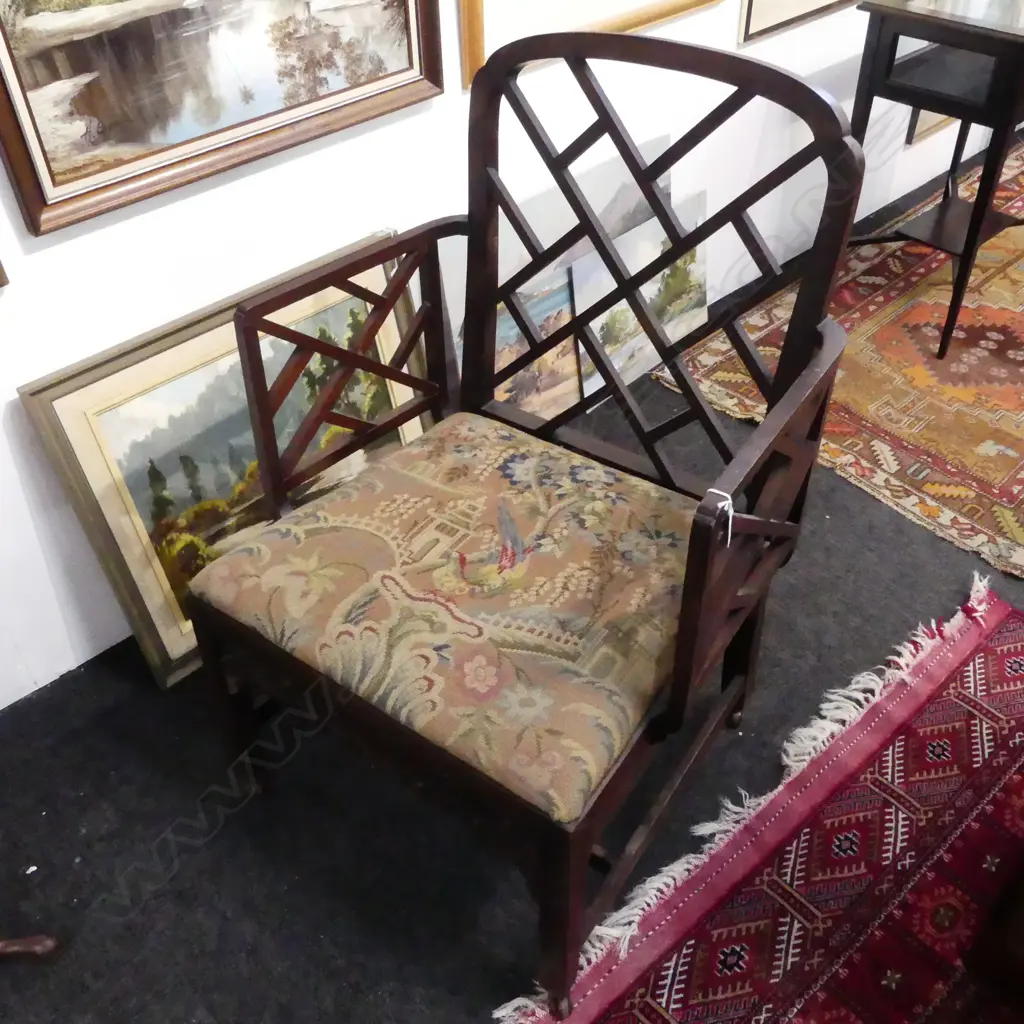 CHINESE CHIPPENDALE CHAIR Image 1++