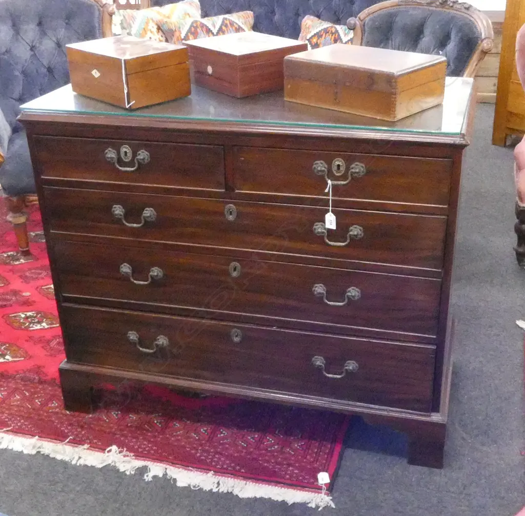 MAHOGANY 5 DRAWER CHEST 1010x500x840mm Image 1++