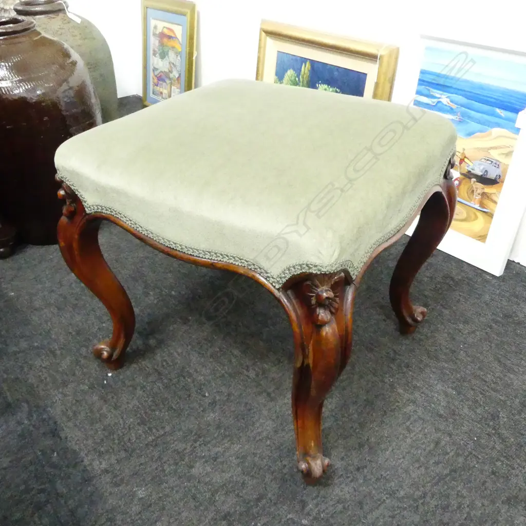 ANTIQUE UPHOLSTERED STOOL Image 1++