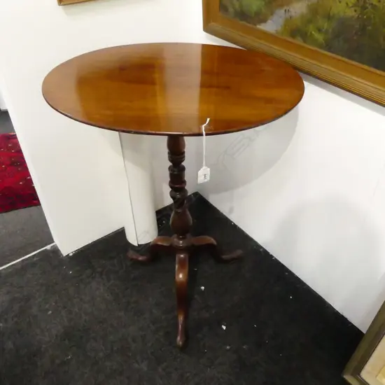VICTORIAN SIDE TABLE H.700mm