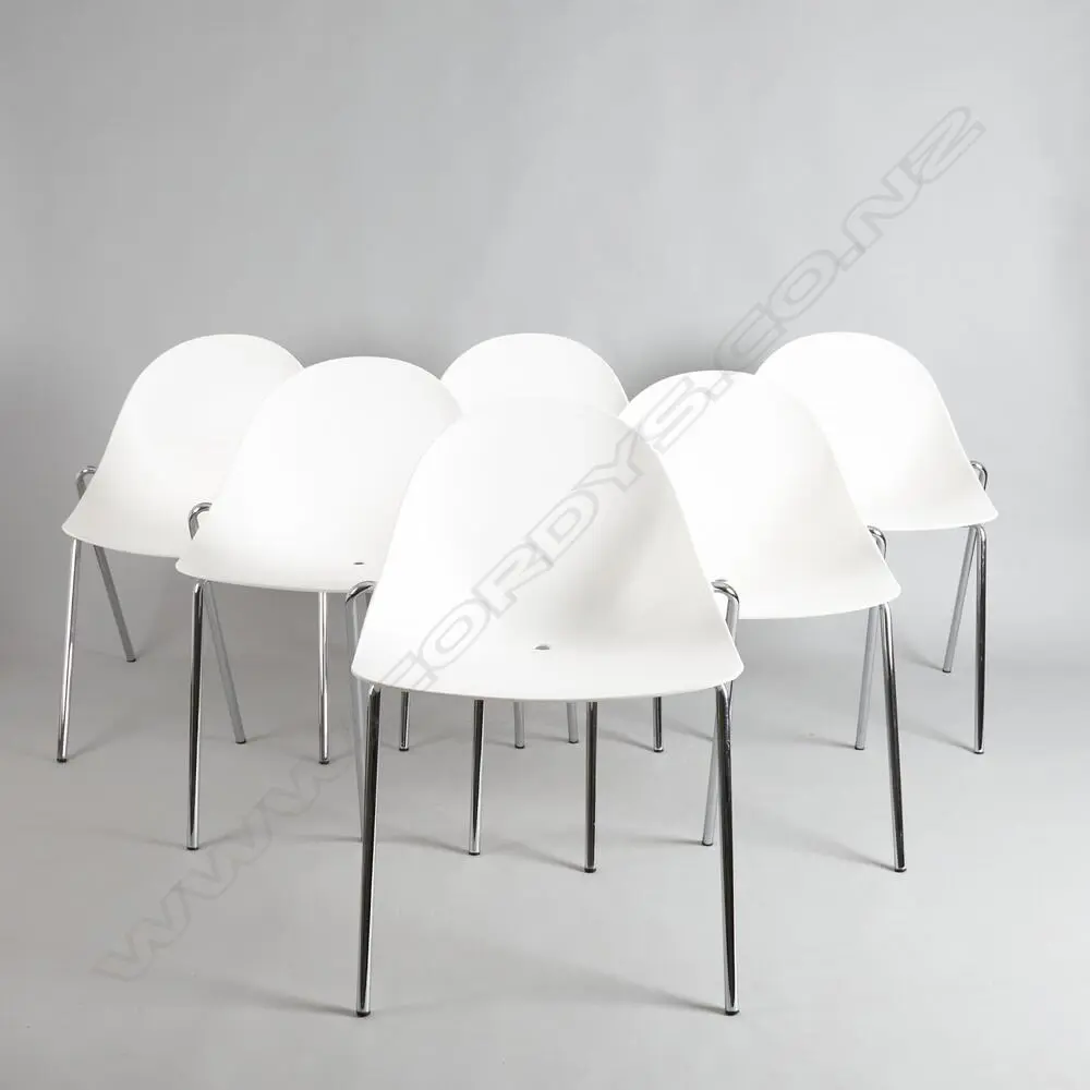 6 SOFTSHELL CHAIRS TON HAAS FOR KIAN Image 1++