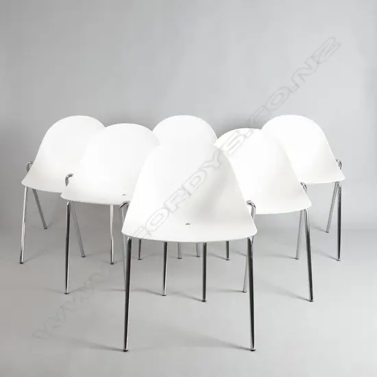 6 SOFTSHELL CHAIRS TON HAAS FOR KIAN