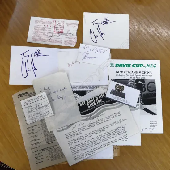 AUTOGRAPHS, MOSTLY SPORTS FIGURES INCL. SIR RICHARD HADLEY