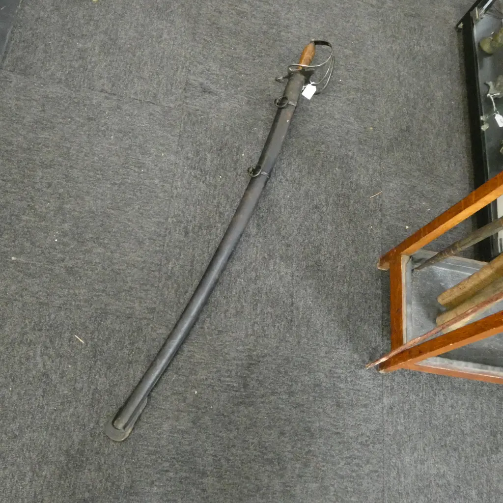 SWORD & SCABBARD L.1060mm Image 1++