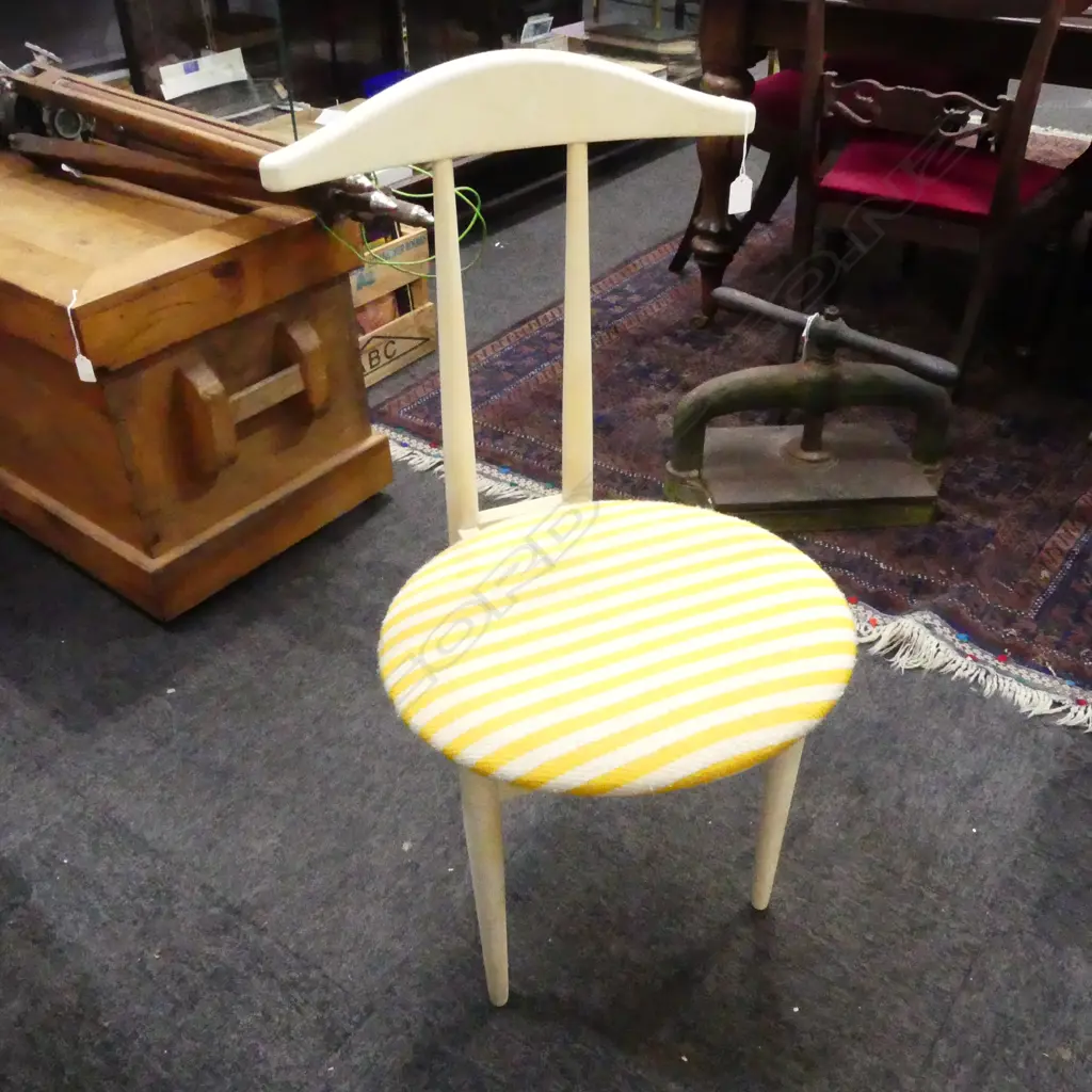 MID CENTURY DESIGNER CHAIR H810MM Image 1++