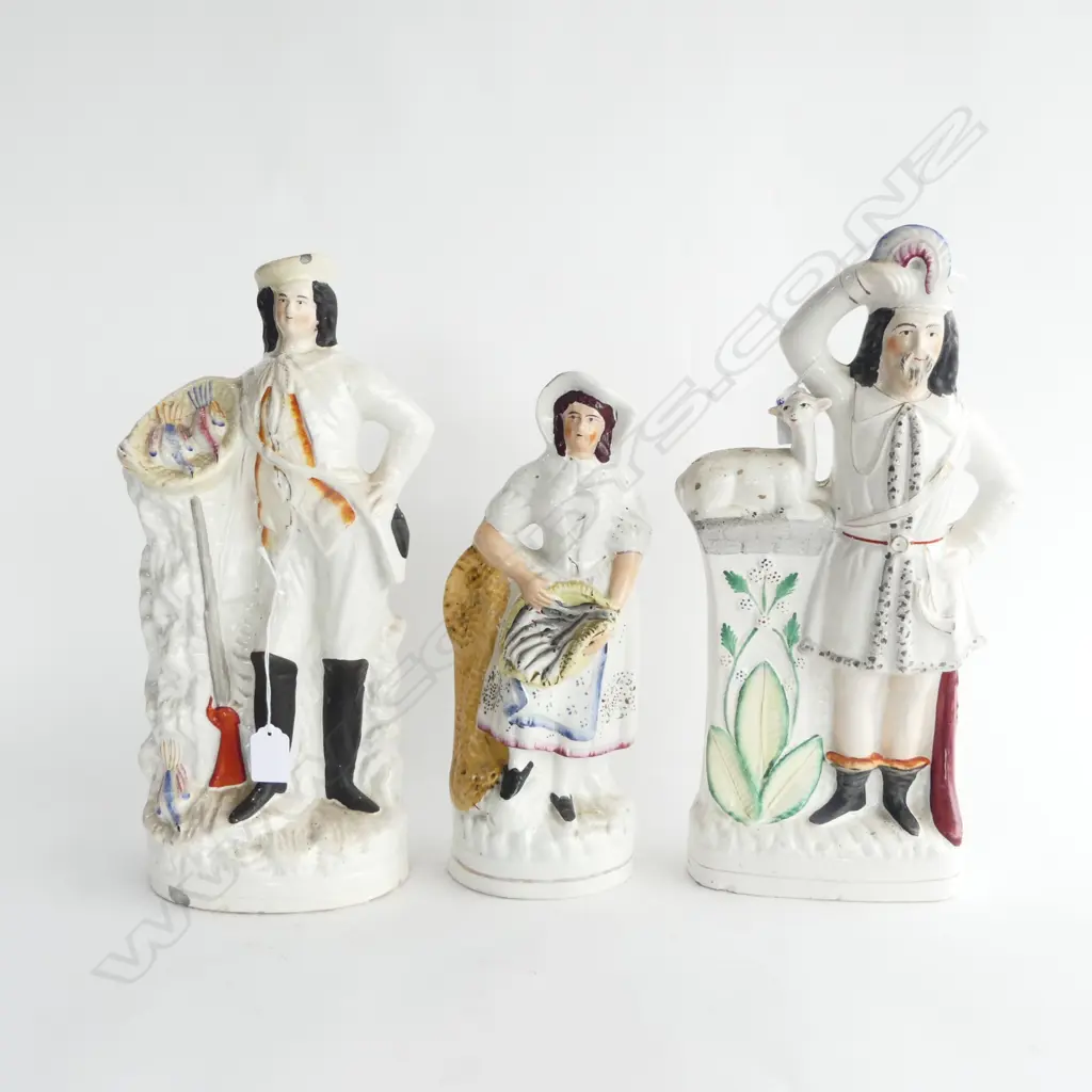 3 STAFFORDSHIRE FLATBACK FIGURES Incl. FORTUNE FALCONER H.220mm (1 w. faults) Image 1++