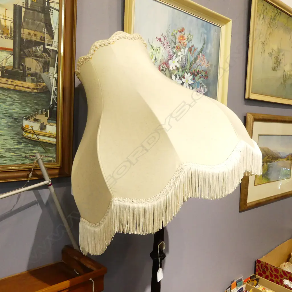OAK BARLEY TWIST STANDARD LAMP & OTHER H.1630mm Image 1++