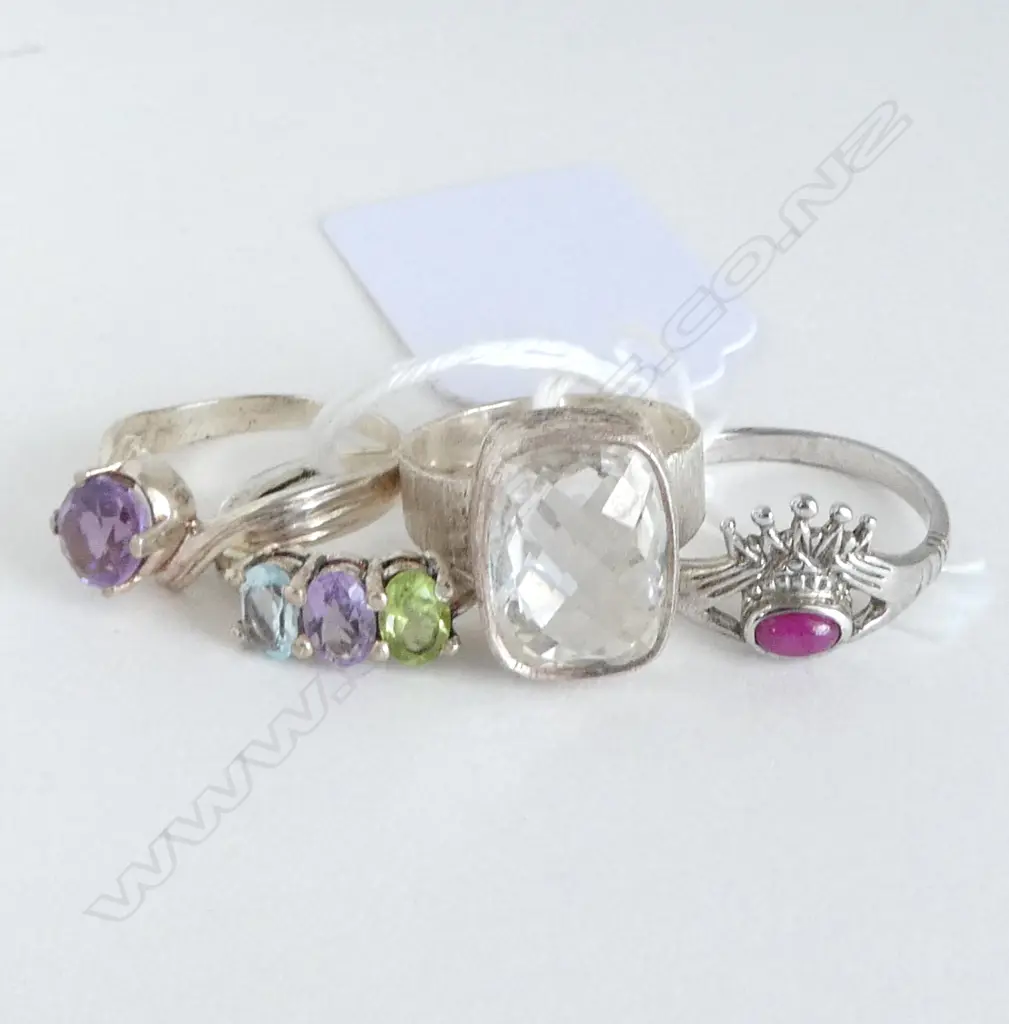 FOUR SILVER & GEMSTONE RINGS Image 1++