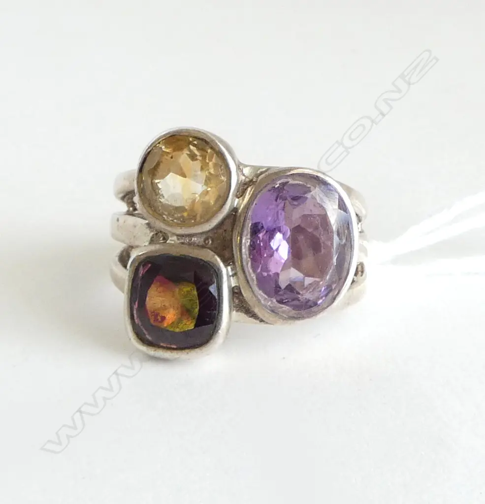 SILVER & GEMSTONE RING SIZE Q1/2 Image 1++