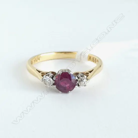 18ct Y/PLAT RUBY & DIAMOND 3 STONE RING, 2.3gm, (Dia=0.08ct Old cut & modern cut) size L