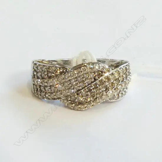 18ct W/GOLD pave set DIAMOND DRESS RING, Dia=0.84ct, 7.57gm (valuation avail) SIZE N