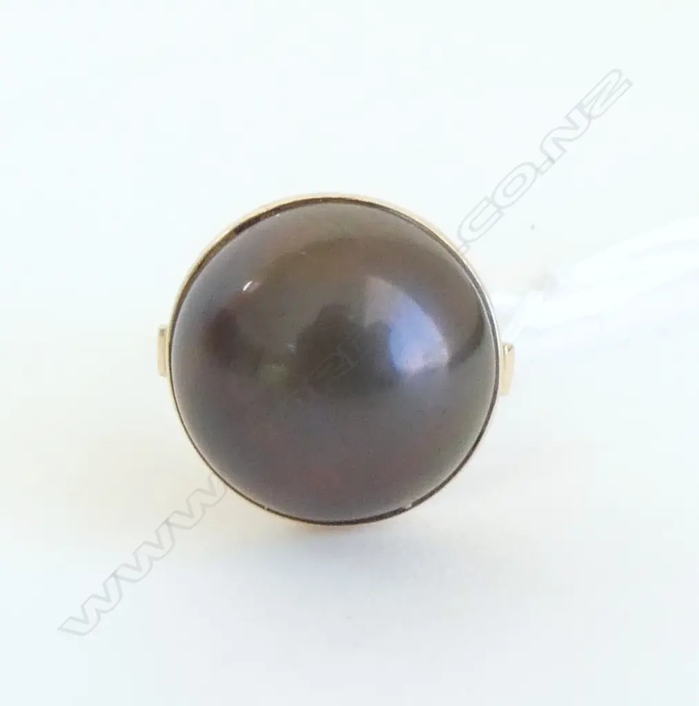 14ct CABOCHON MARBE SET BLACK PEARL?  RING, 6.5gm SIZE Q Image 1++