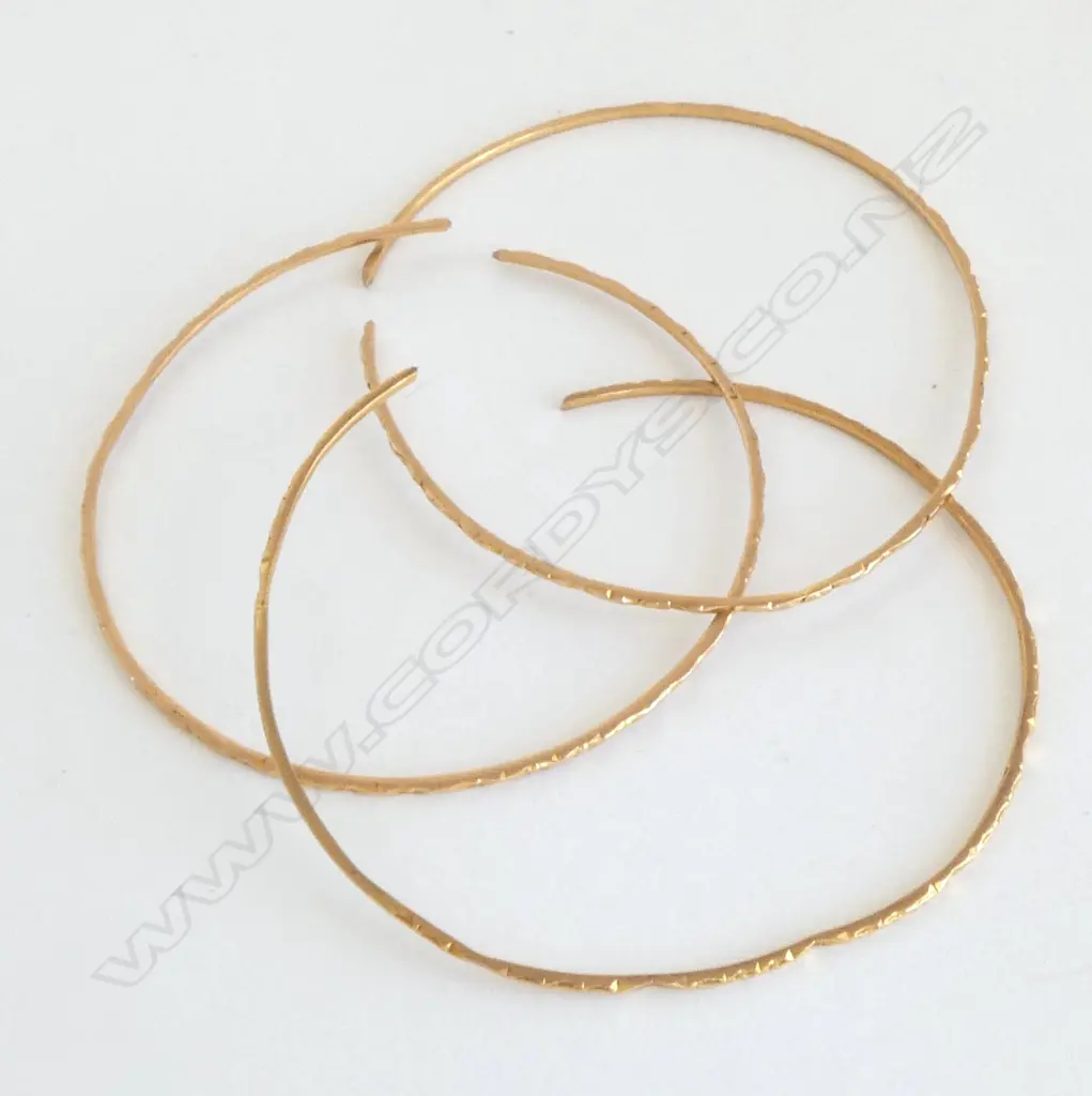 3 x 22ct GOLD BANGLES 16.66gms Image 1++