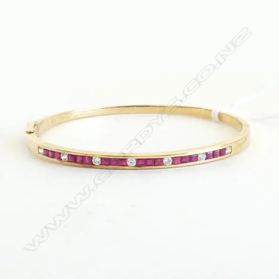 14CT CZ & RUBY? BANGLE, 11.2grms