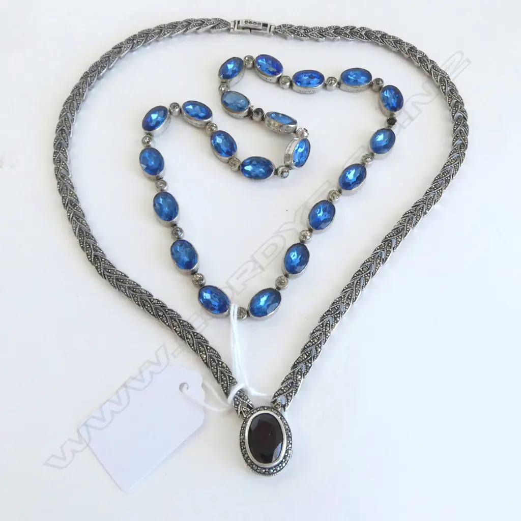 STILVER MARCASITE & GARNATE PENDANT NECKLACE L.245mm, PASTE 1930s COSTUME NECKLACE Image 1++