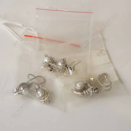 4 PRS SILVER & PEARL EARRINGS