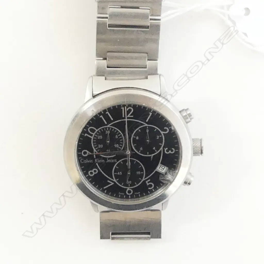 CALVIN KLEIN JEANS GENT'S WRISTWATCH: Damaged glass Image 1++