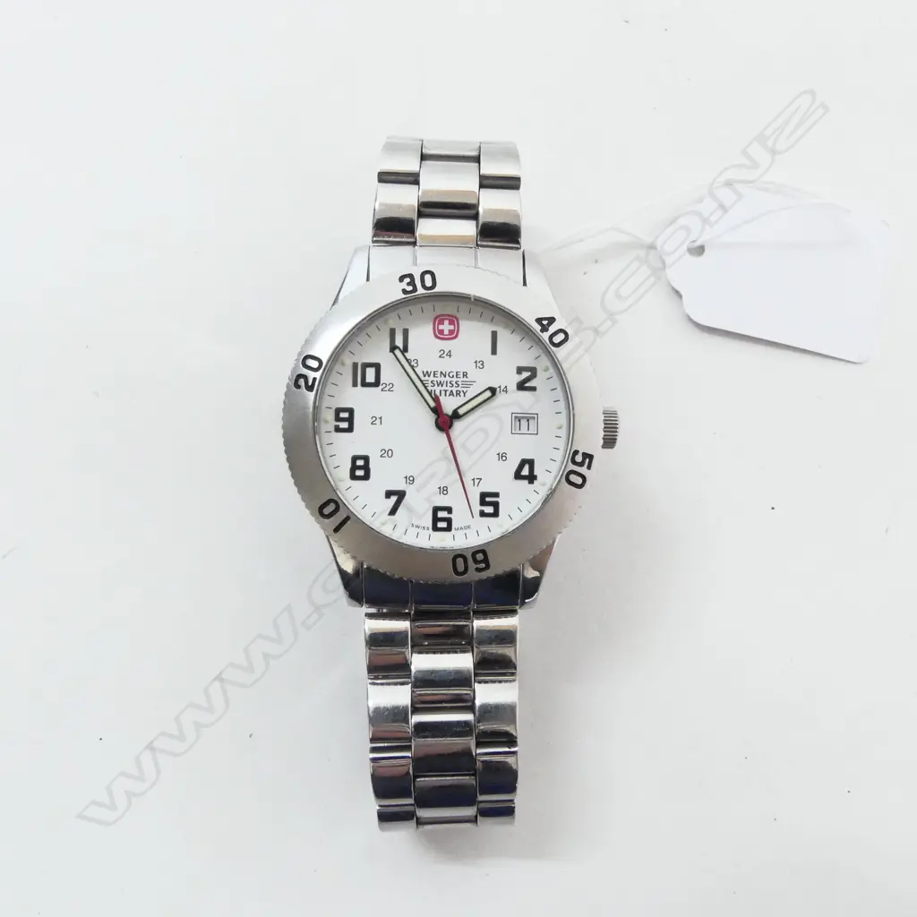 SWISS ARMY GENT'S WATCH 'WENGER SWISS MILITARY' battery recently added. Working Image 1++