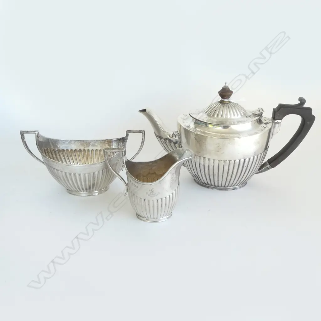 STG SILVER TEA POT, SUGAR & CREAM. BIRMINGHAM 1916/1913/1909, 697gms Image 1++
