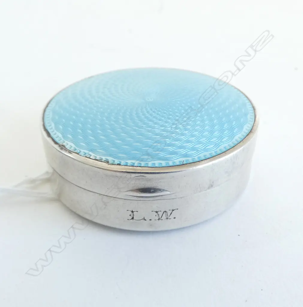 SILVER ART DECO POWDER COMPACT pale blue guilloche enamel lid mirror inside Birmingham 1938. 61gms Image 1++