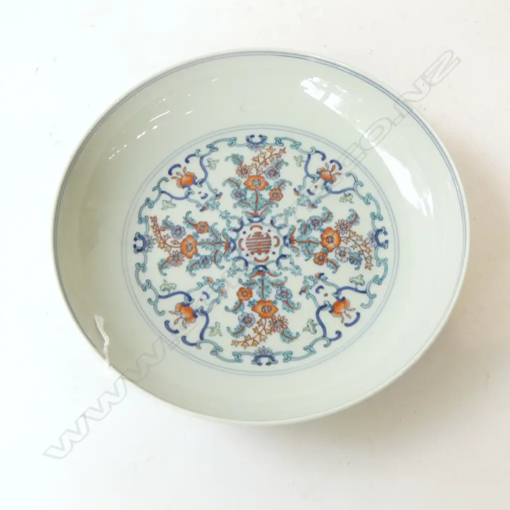 CHINESE DOUCAI PORCELAIN BOWL 205mm dia YONGZHENG MARK Image 1++