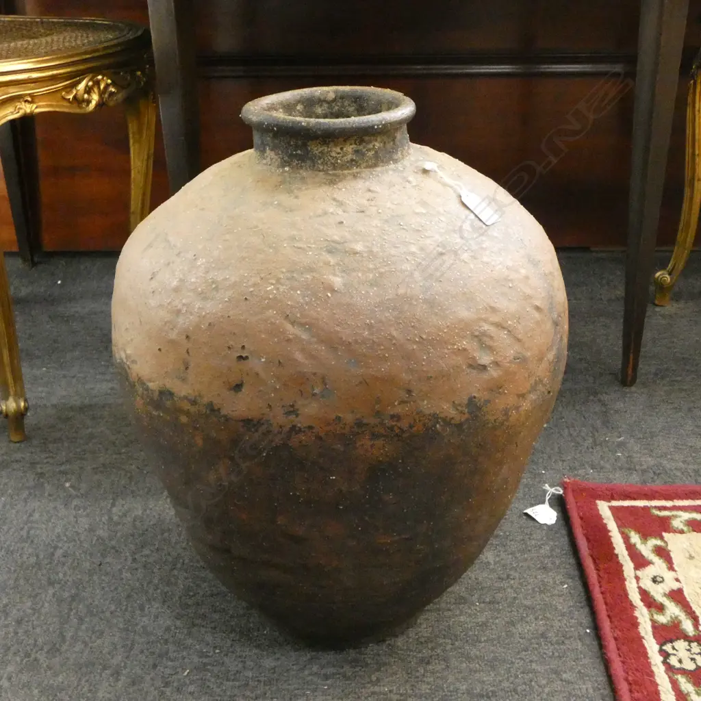 Well used 1800’s Shigaraki Tea storage vase Anagama; Chips to rim, H.500mm Image 1++