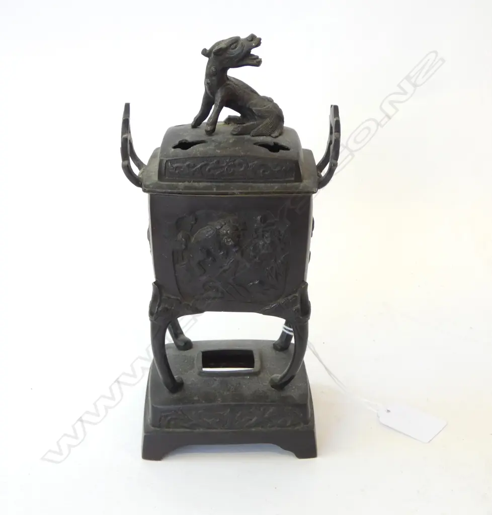 CHINESE BRONZE LIDDED INCENCE BURNER H.210mm Image 1++