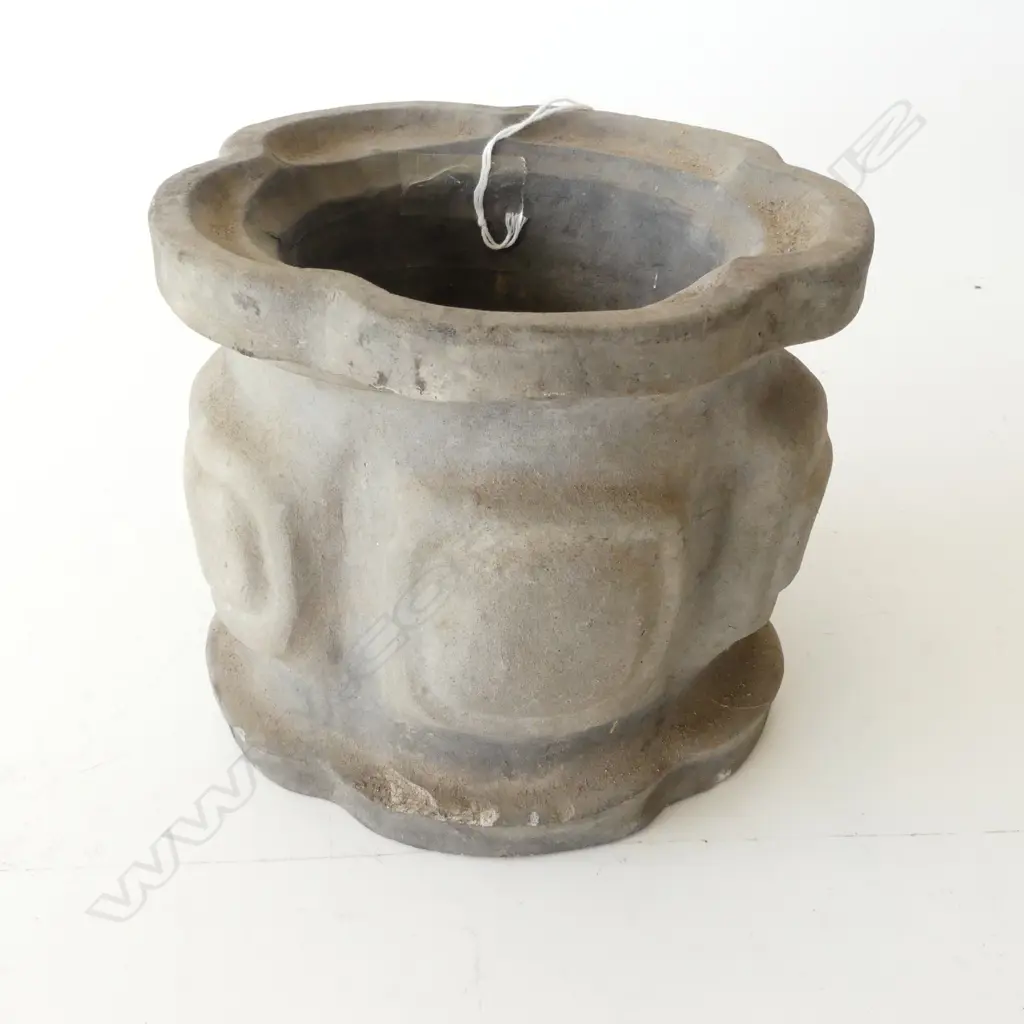Ceramic tea storage vessel H.140mm Image 1++
