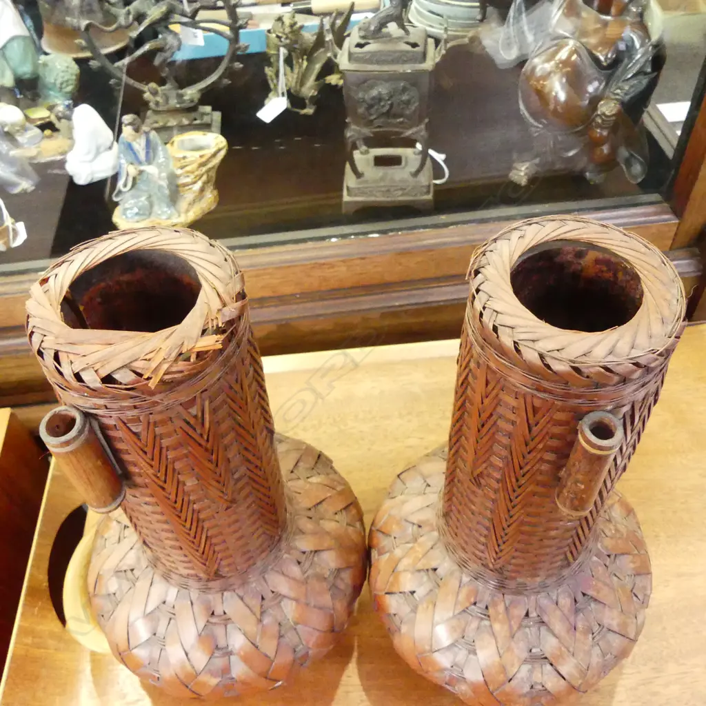PR ORIENTAL WOVEN VASES H.300mm Image 1++
