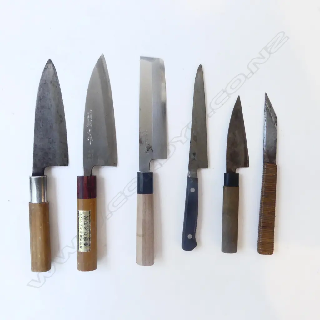 6 VINTAGE JAPANESE QUALITY STEEL CHEFS KNIFES all with signed blades longest 290mm Image 1++