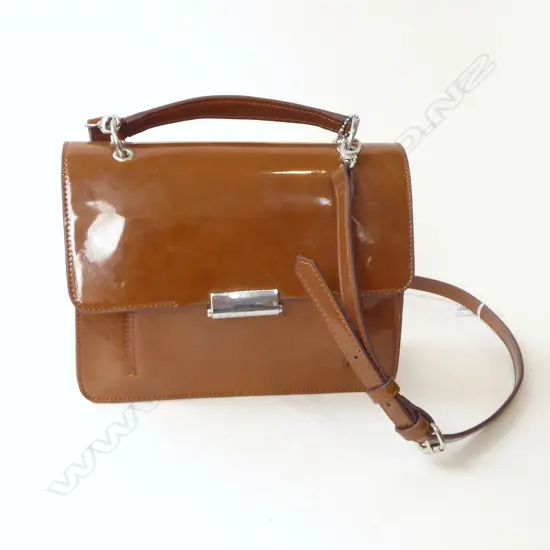 CLARKS SHOULDER BAG L250MM