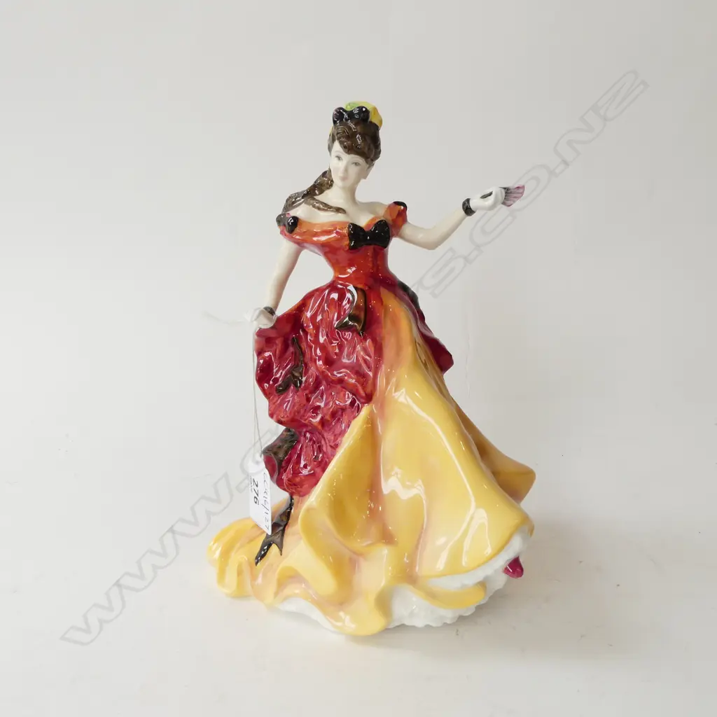 R/D FIGURINE BELLE H220MM Image 1++