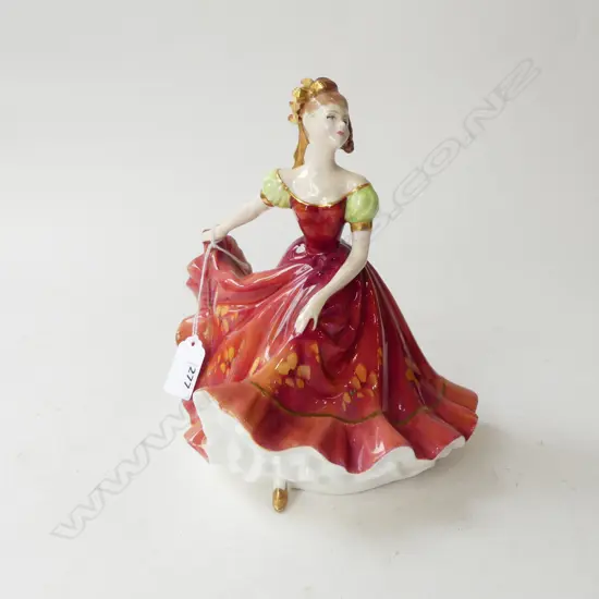 R/D FIGURINE NINETTE H210MM