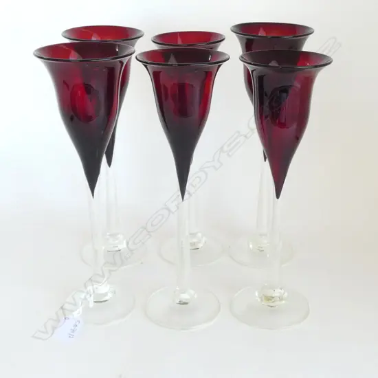 6 LYNETTE CAMPBELL ART GLASS WINE GLASSES H.290mm