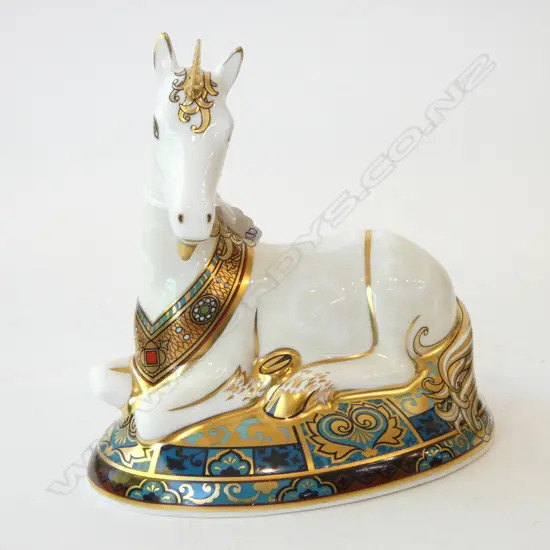 BOXED ROYAL CROWN DERBY 'UNICORN' 1134/2000