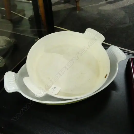 2 LE CREUSET ENAMELLED CAST IRON OVEN DISHES W.340mm